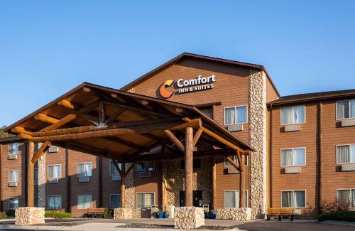 Custer Hotel | Comfort Inn & Suites