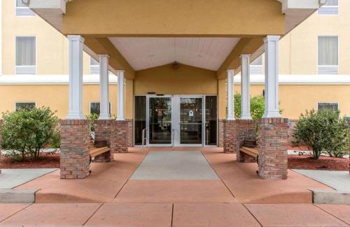Moosic Hotel | Comfort Suites Scranton near Montage Mountain