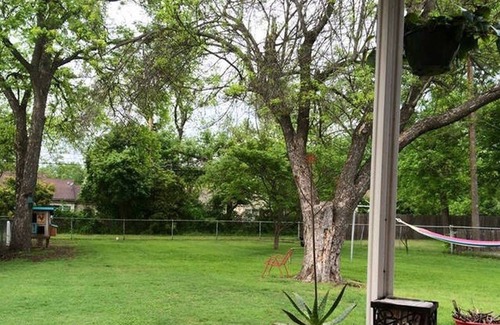 Dean Highland House | Comfortable 3/2 in Dean Highlands! Waco, TX - Magnolia Silos, Baylor University