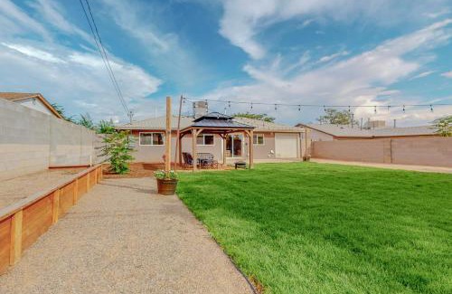 Northeast Heights House | Comfortable 3-bedroom home with spacious backyard