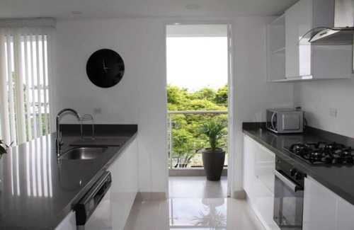San Fernando Apartment | Comfortable and elegant apartment in San fernando near the dog park and more