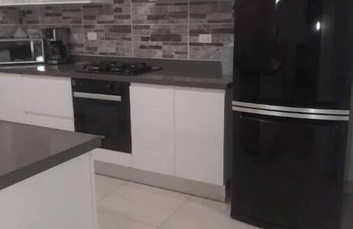 San Fernando Apartment | Comfortable and elegant apartment in San fernando near the dog park and more