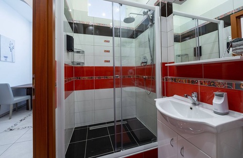 Karlovy Vary Apartment | Comfortable and quiet apartment 44m2, fully equipped, 7 mins from center