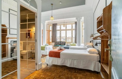 la Vila de Gracia Hotel | Comfortable and spacious bedrooms with everything you need for a memorable stay!