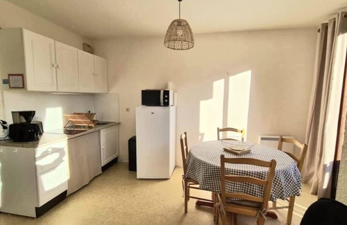 Ax-les-Thermes Apartment | Comfortable apartment - spacious and quiet