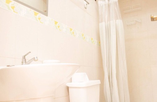 Monteria Apartment | Comfortable apartment 3 People in North of Montería in front of shopping center