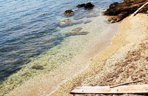 Giens Apartment | Comfortable duplex on the peninsula of Giens facing Porquerolles sea view