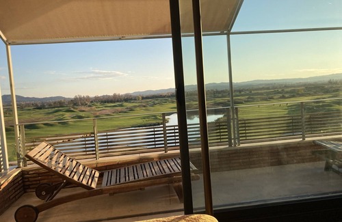 Torroella de Montgri Apartment | Comfortable duplex of 150 m² on the Emporda Golf near beaches