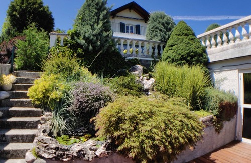 Reignier-Esery House | Comfortable family house with a view