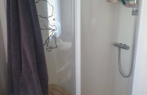 Weymouth Cabin | Comfortable family caravan in Weymouth