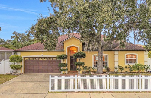 Poinciana House | Comfortable home with washer/dryer, kitchen, & enclosed yard - snowbird-friendly