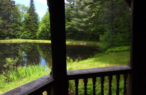 Stratton Mountain House | Comfortable House on a Private Pond in Stratton close to the Stratton Ski Area.