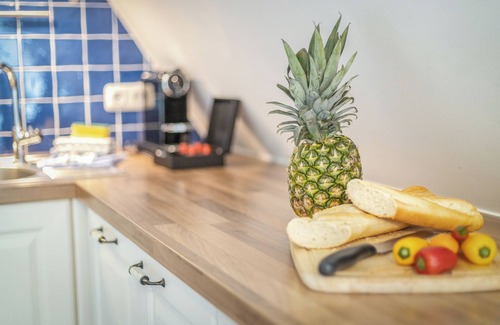 Tinnum Apartment | Comfortable maisonette - vacation apartment under thatch invites you to relax on a