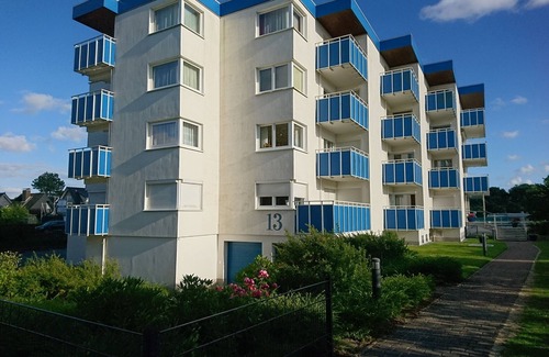 Duhnen Apartment | Comfortable near the beach Apartment. for 2 pers. Balcony sauna, parking space, free WIRELESS INTERNET ACCESS