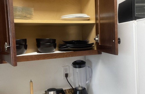 Anaheim Colony Historic District Apartment | Comfortable nice big studio. With full kitchen