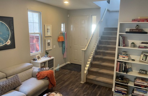 Aliso Viejo House | Comfortable pet friendly 3 bed 2.5 bath with private backyard