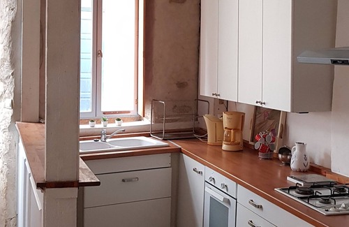 Chateau-Gontier House | Comfortable, quiet and bright central house 7pers