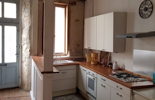 Chateau-Gontier House | Comfortable, quiet and bright central house 7pers