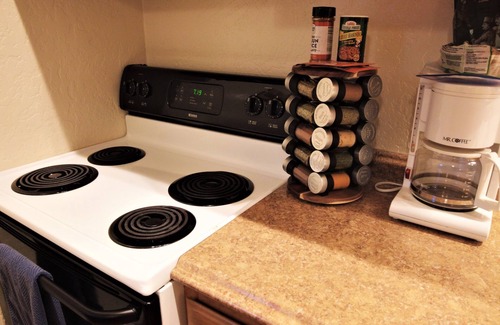 Arden-Arcade Apartment | Comfortable Quite Private In-Law Suite in the Heart of Sacramento