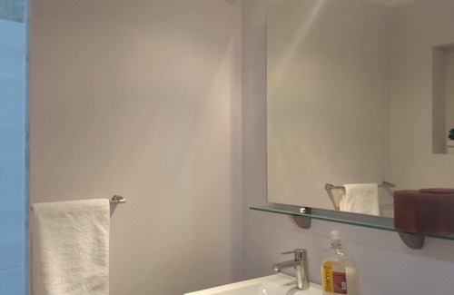 Usaquen Apartment | Comfortable room in great neighborhood - Usaquen