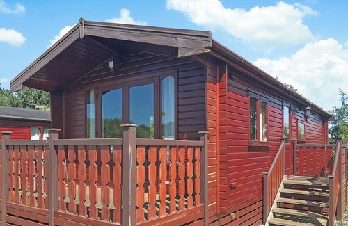 Langold Ski Chalet | Comfortable rustic lodge for two people.