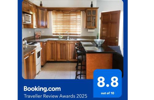Constant Spring Apartment | Comfortable & Secure Chateau