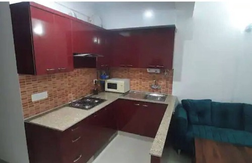 Noida Apartment | Comfortable Short Stays in Noida