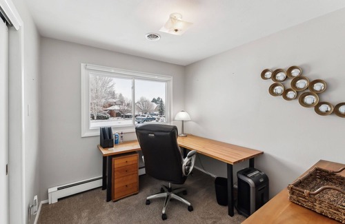 Cheyenne House | Comfortable & Spacious 3br Home In Cheyenne 3 Bedroom Home