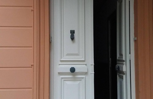 Gambetta Apartment | Comfortable studio in 10 minutes walk from the sea. In the Baumettes district.