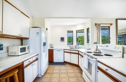 Princeville Villa | Comfortable villa with amazing views of Kauai - beach nearby