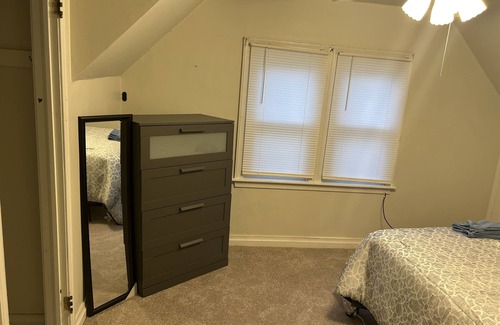 Wilmington House | ComfortableTwo-bedroom home