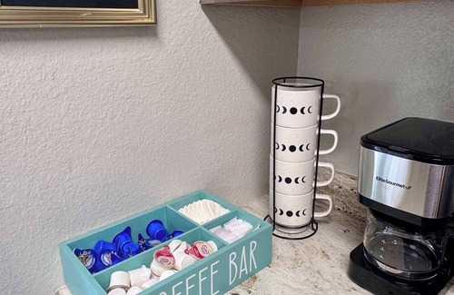 Nederland Apartment | Comfy 2BR/1BA Apt Sum