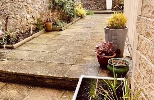 Ilminster House | Comfy 3BD Home with Patio in Peaceful Ilminster