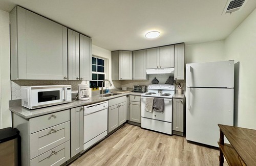 Centerville House | Comfy and Cozy Casa Azul