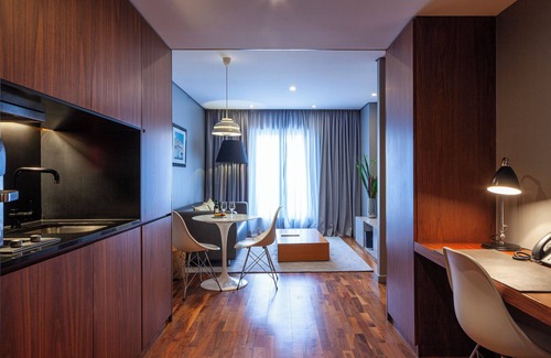 Santo Antonio Hotel | Comfy and Modern Unit w/Full Kitchen at Altis Prime! Onsite Jacuzzi, Sundeck!