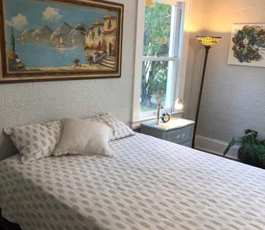 East Little Havana House | Comfy and Spacious Suite with Free Parking