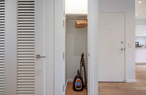 Georgetown Apartment | Comfy Georgetown 1BR w/bike storage near Waterfront by Blueground