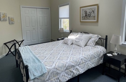 Elverson House | Comfy modernized farmhouse in small village near major roads and attractions.