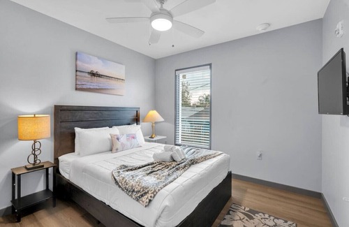New Orleans Hotel | Comfy New Build Near FQ/Frenchman+Parking