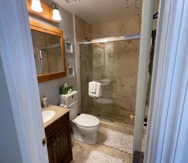 West Palm Beach Apartment | Comfy Queen Bed Studio, Downtown West Palm