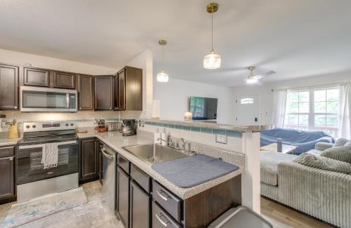 Knoxville House | Commuter-Friendly Home 3 Mi to Dtwn Knoxville!