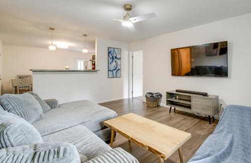 Knoxville House | Commuter-Friendly Home 3 Mi to Dtwn Knoxville!