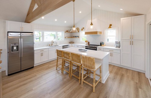 Sandbridge House | Complete Remodel-Saltwater Sanctuary- Pool, Walk 2 Beach!