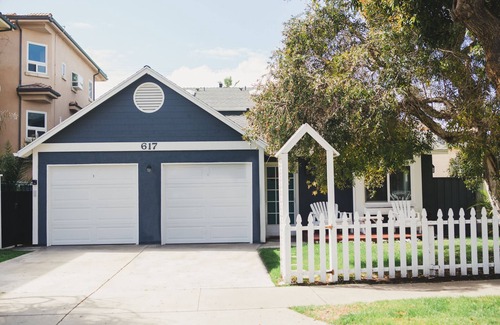 Townsite Cottage | Completely Remodeled Beach Bungalow! Everything you could ask for!