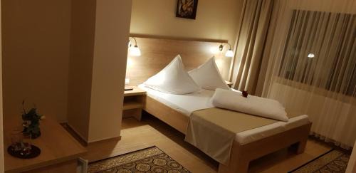 Firiza Hotel | Complex Turistic Caprioara