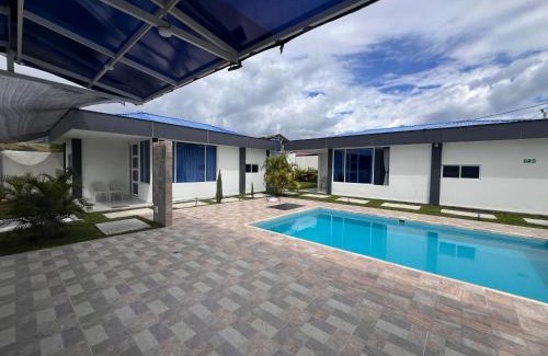 Gigante House | Compostela Cabañas Gigante