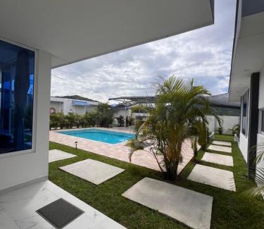 Gigante House | Compostela Cabañas Gigante