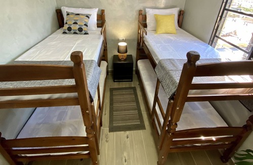 Marilia Apartment | ππ¨βπ©βπ§βπ§ Cond/ Resid/ Cavallari/4Min from Unimar