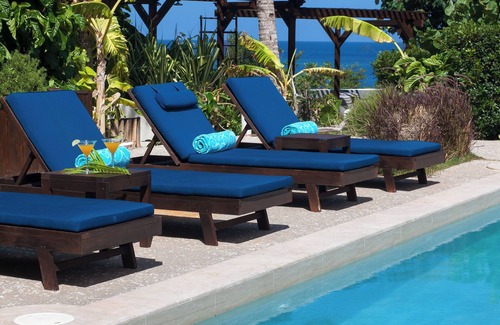 Shoal Bay Condo | Condo- 2 King Suites on Shoal Bay!