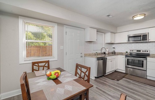 Villa Heights Apartment | Condo ~5 min Uptown w/Fast Wi-Fi & Private Patio